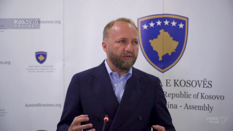 Poslanik DPK Abeljard Tahiri Kosovo onlajn