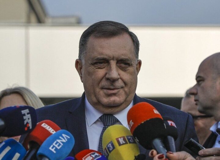 SARAJEVO, BOSNIA AND HERZEGOVINA - DECEMBER 20: Bosnian Serb leader Milorad Dodik speaks to press after he leaves the Court of Bosnia and Herzegovina for the ongoing legal proceedings against him not respecting the decisions of the Office of the High Representative of Bosnia and Herzegovina (OHR), as the hearing is postponed for the fourth time in Sarajevo, Bosnia and Herzegovina on December 20, 2023. Samir Jordamovic / Anadolu,Image: 831167880, License: Rights-managed, Restrictions: , Model Release: no, Credit line: Samir Jordamovic / AFP / Profimedia