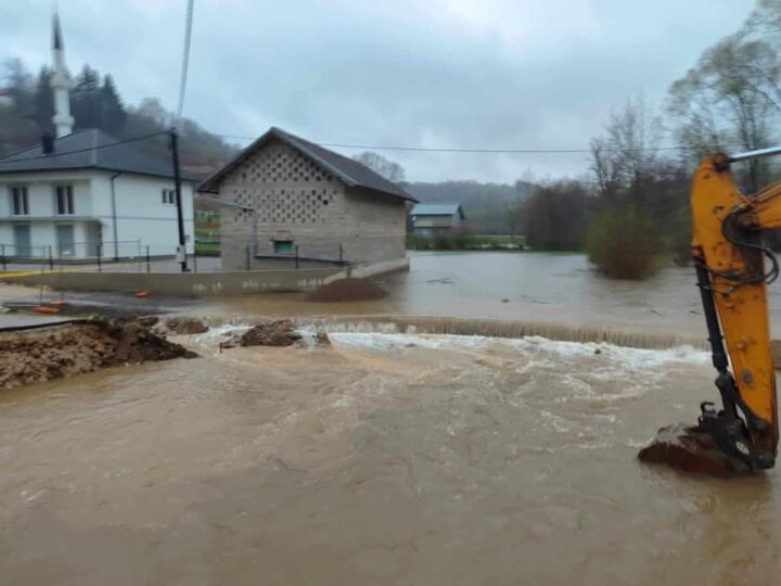 Sanski most poplava Foto Opština Sanski Most