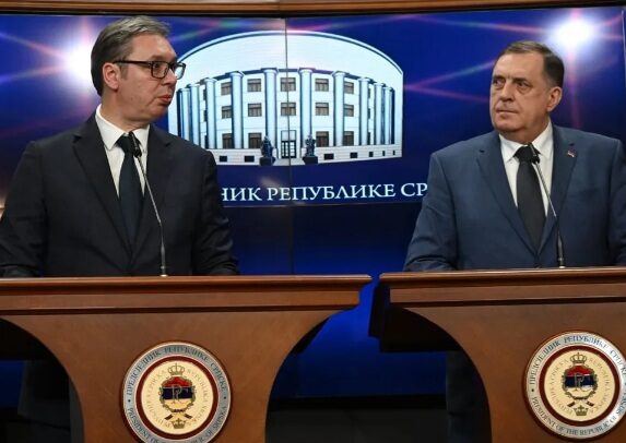 Vučić i Dodik / Printskrin / Instagram