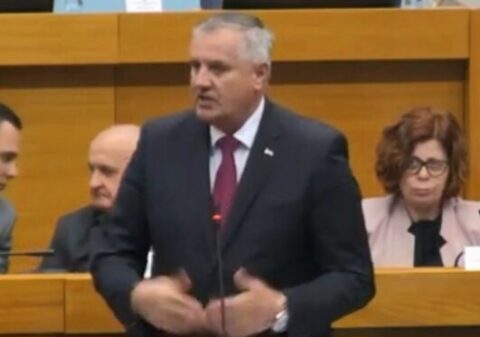 Radovan Višković / Printskrin