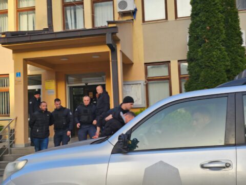 uhapseni drzavljani crne gore decani hapsenje crnogorci foto kosovo online