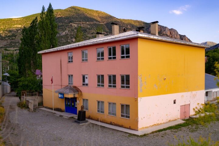 Seoska škola Foto Arif Kerim Çalışkan Pexels