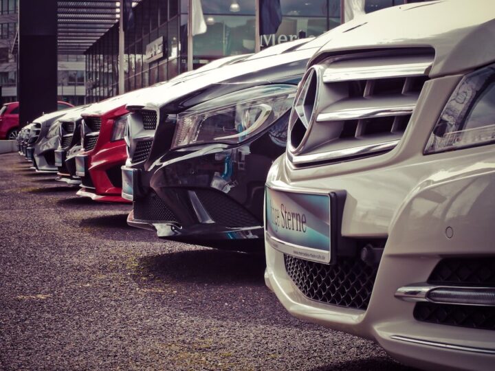 Salon automobila Foto Pixabay